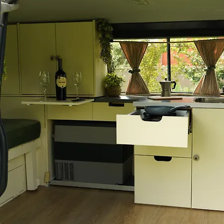 Montenegro Camper Voyager *